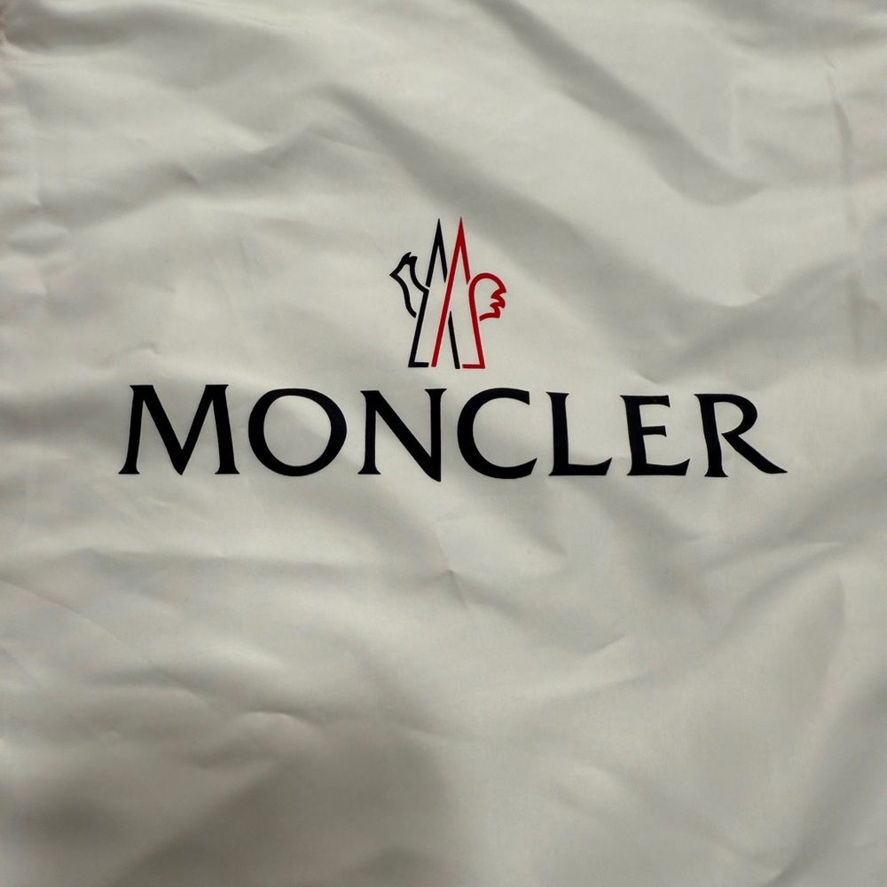 Moncler Drawstring Bag - Picture 2 of 6